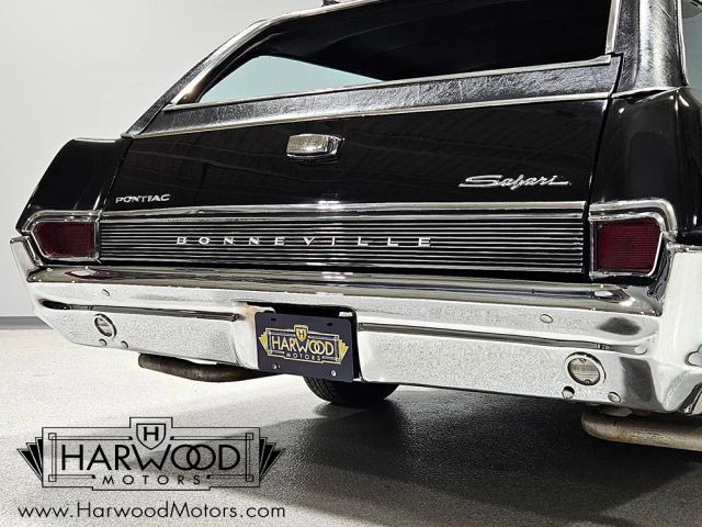 Pontiac-Bonneville-1965-Wagon-38