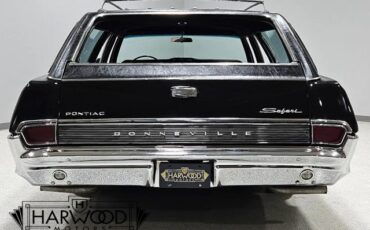 Pontiac-Bonneville-1965-Wagon-4