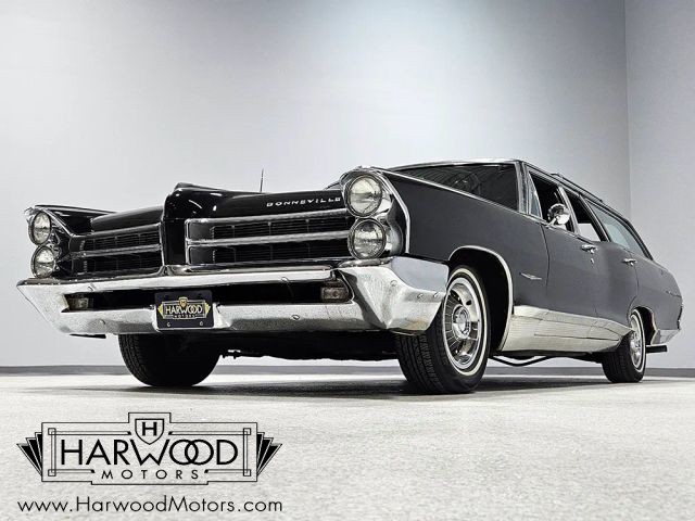 Pontiac-Bonneville-1965-Wagon-9