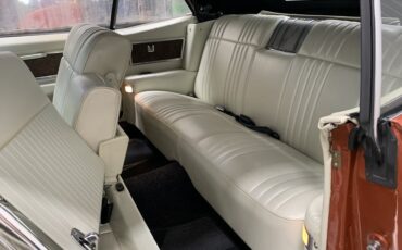 Pontiac-Bonneville-1968-13