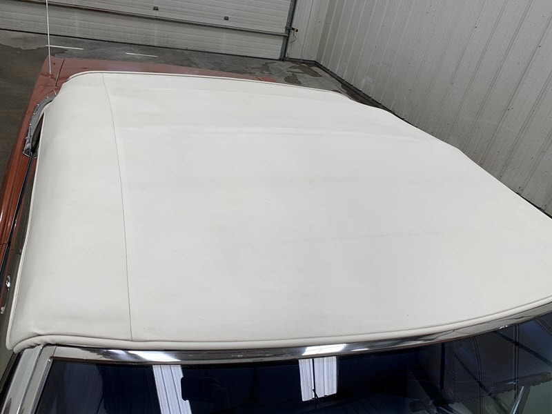 Pontiac-Bonneville-1968-21