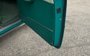 Pontiac-Catalina-1952-2-DOOR-26