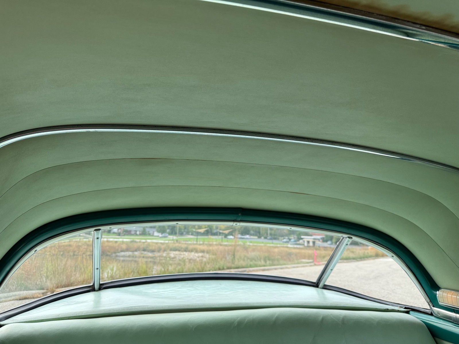 Pontiac-Catalina-1952-2-DOOR-28