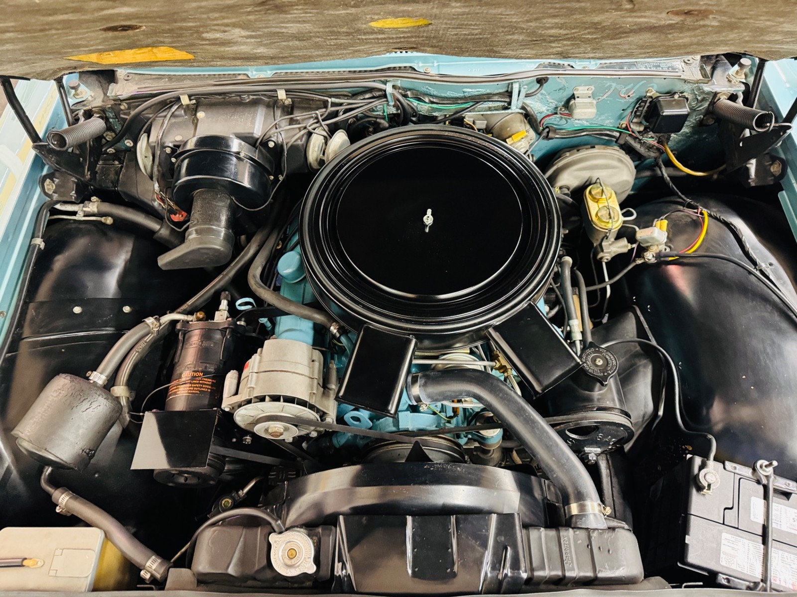 Pontiac-Catalina-1962-2-Door-19