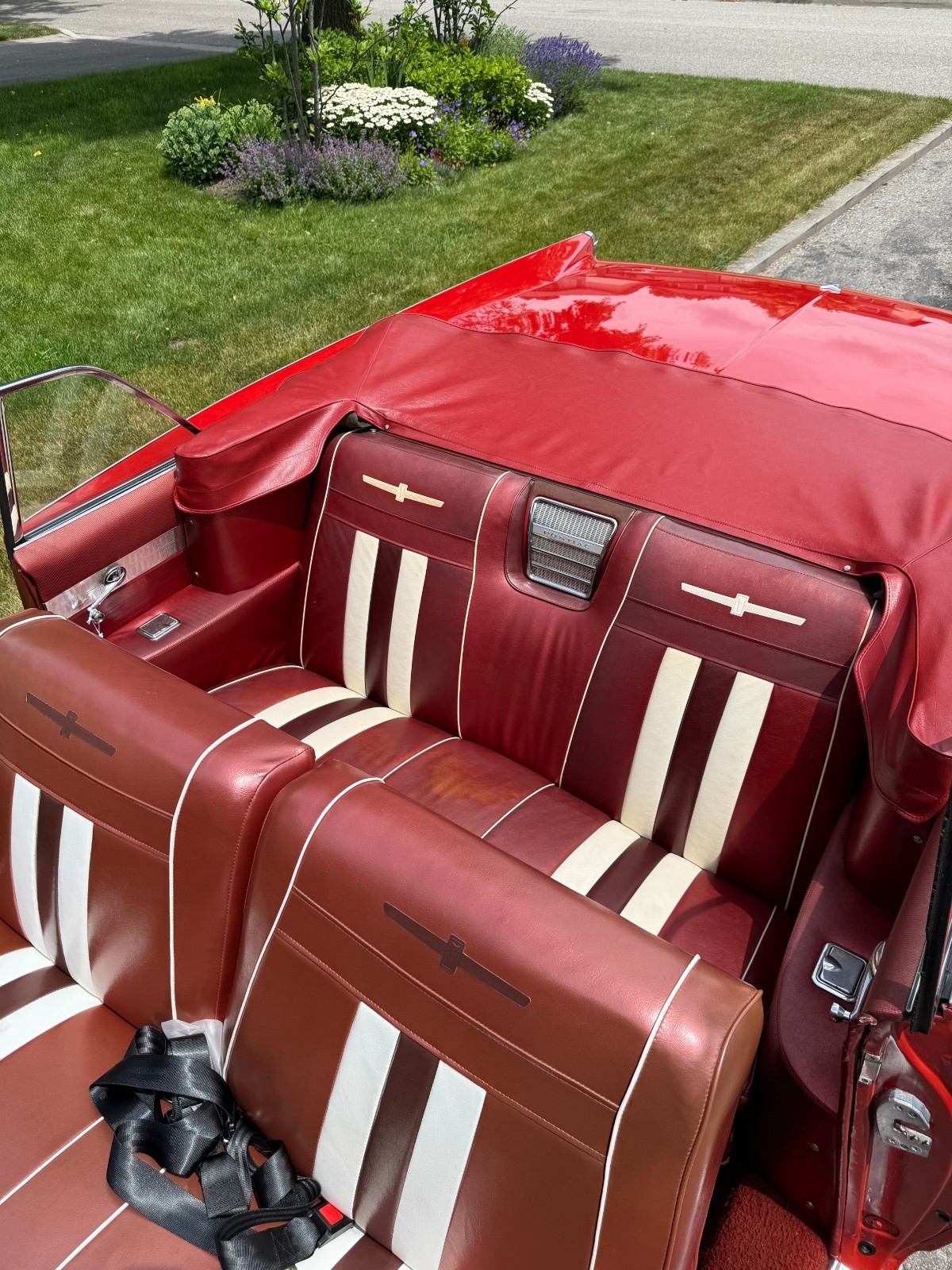 Pontiac-Catalina-1963-Convertible-14