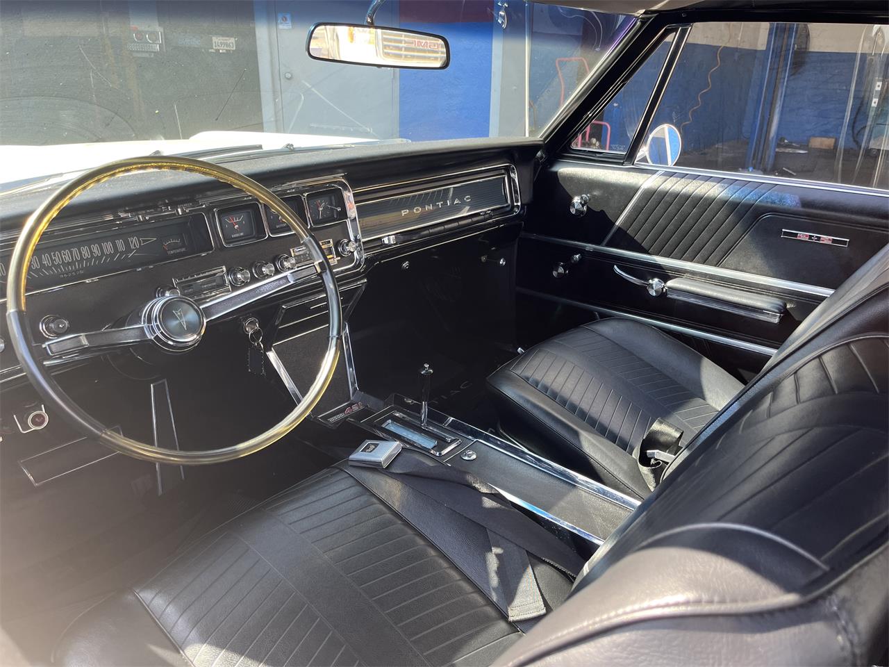 Pontiac-Catalina-1966-white-black-10