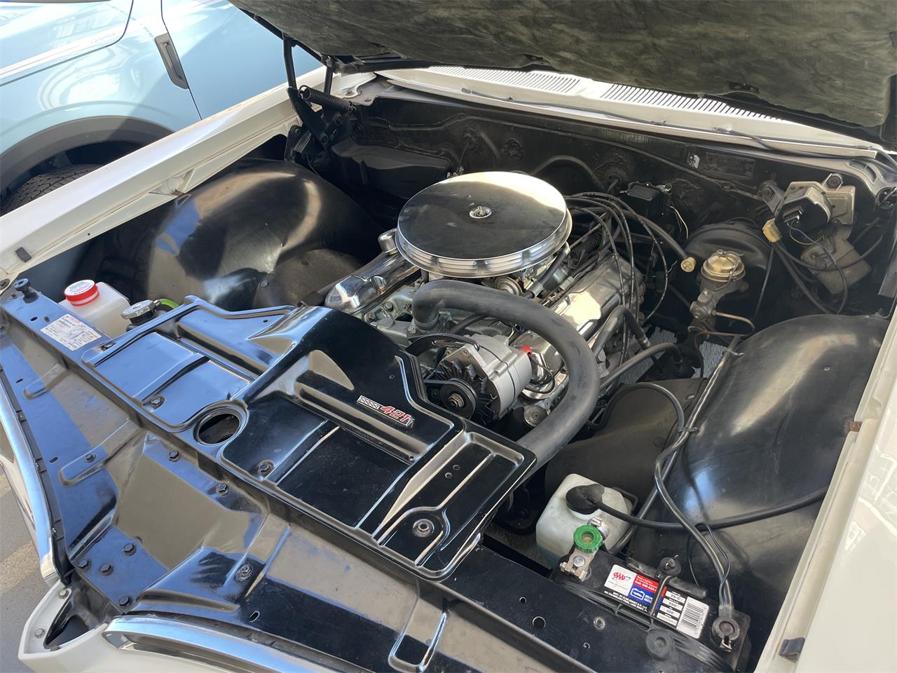 Pontiac-Catalina-1966-white-black-25