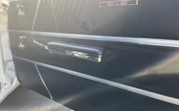 Pontiac-Catalina-1966-white-black-9