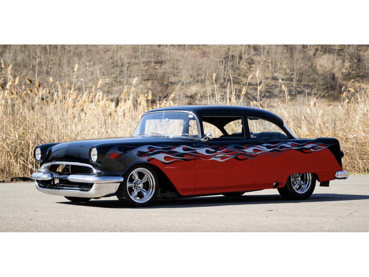 Pontiac-Chieftain-1955-BLACKRED-BLACK-8