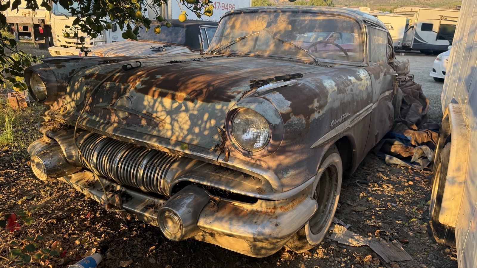 Pontiac-Chieftain-1957-Sedan-13