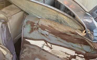 Pontiac-Chieftain-1957-Sedan-3