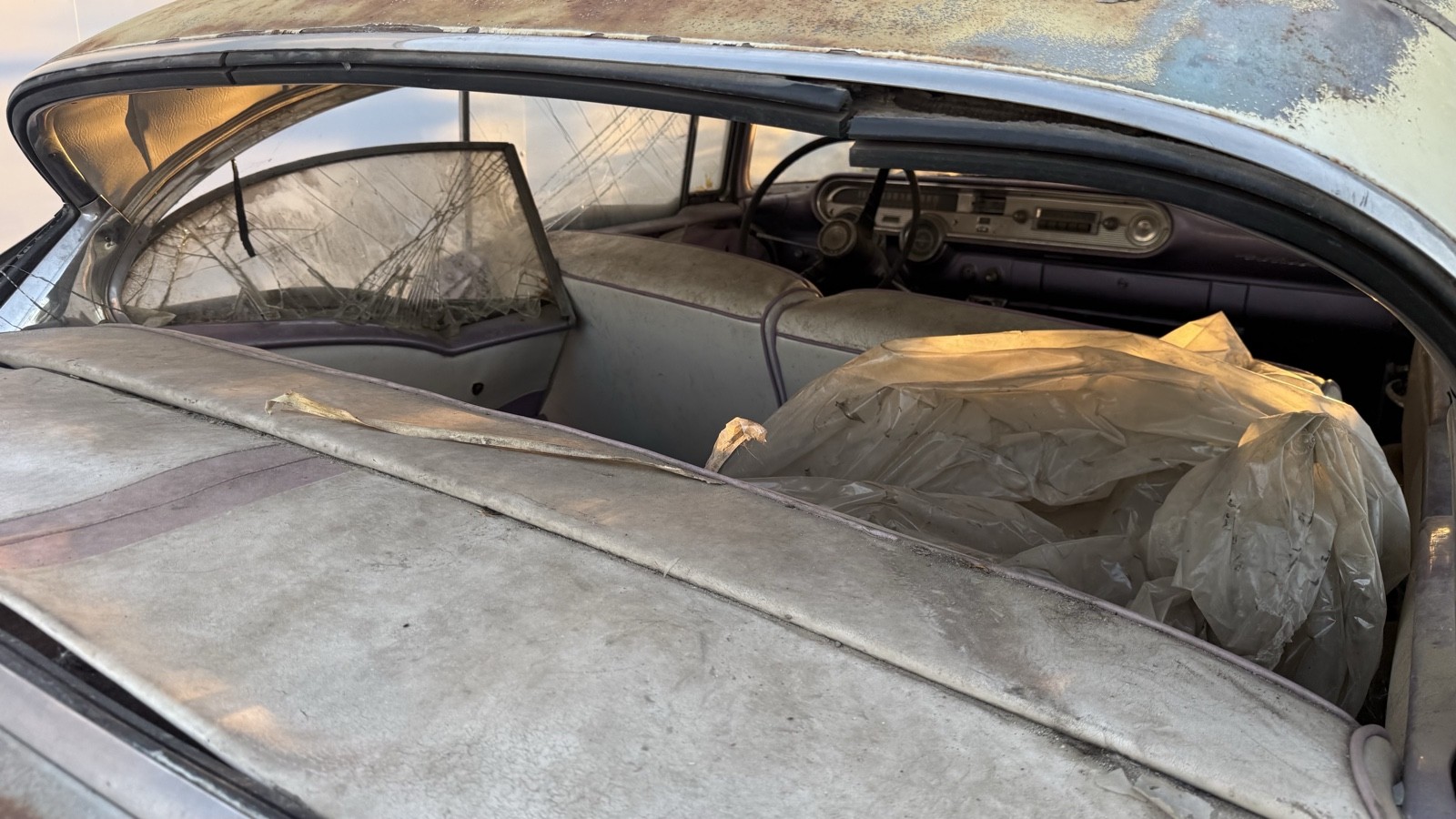 Pontiac-Chieftain-1957-Sedan-8