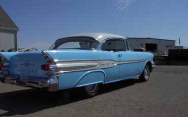 Pontiac-Chieftan-1957-12