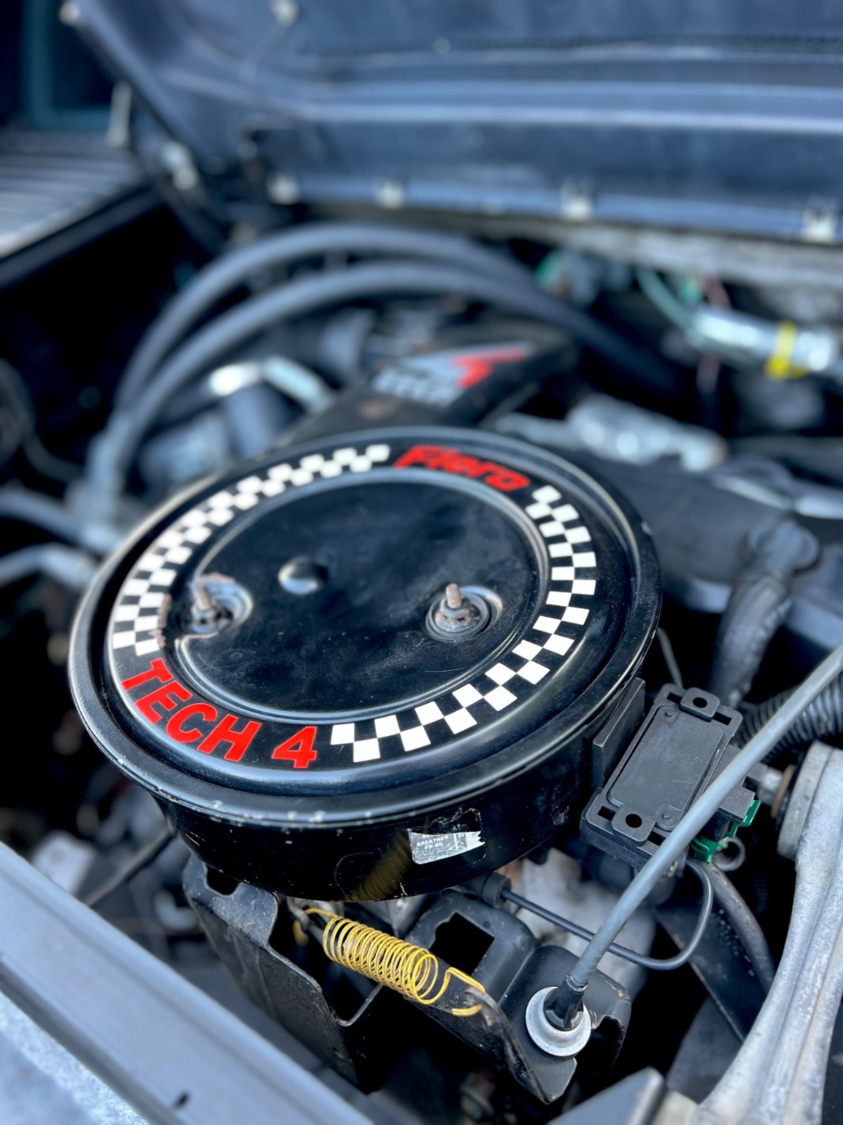 Pontiac-Fiero-1986-Coupe-14