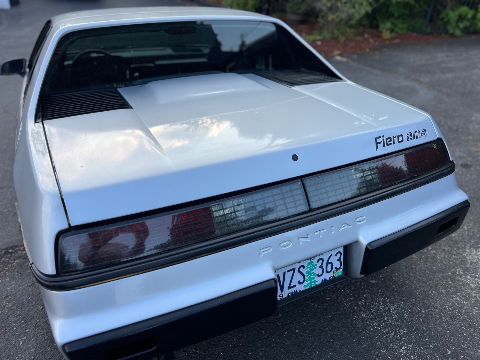 Pontiac-Fiero-1986-Coupe-3