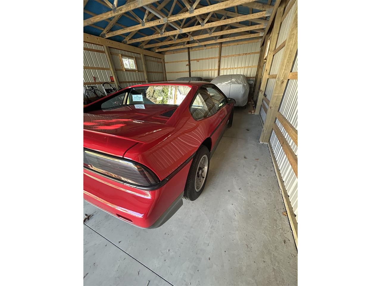 Pontiac-Fiero-1986-Red-Grey-3