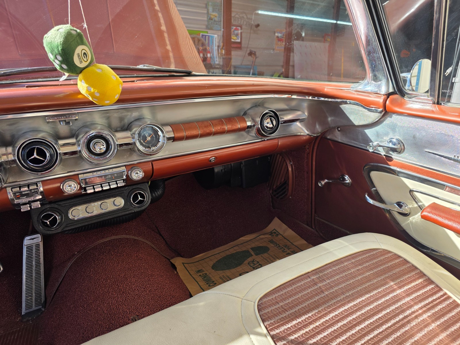 Pontiac-Firebird-1958-Coupe-9