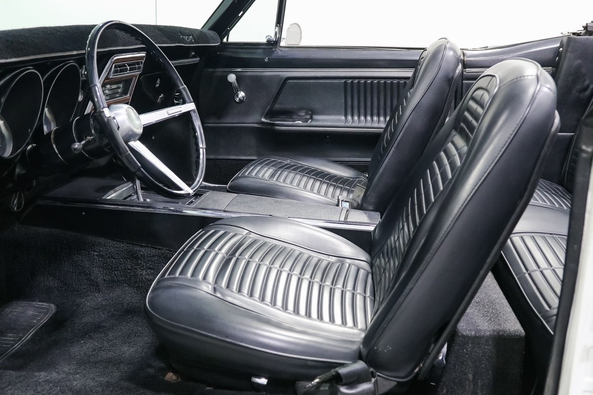 Pontiac-Firebird-1967-Convertible-17