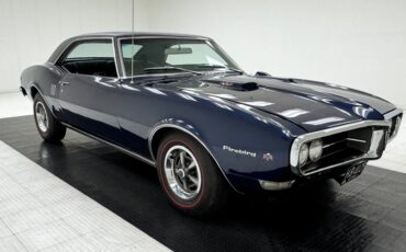 Pontiac-Firebird-1968-Aegean-Blue-Black-11