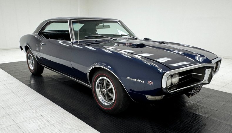 Pontiac-Firebird-1968-Aegean-Blue-Black-11