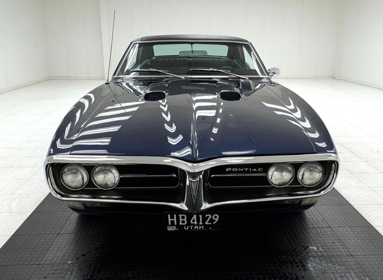 Pontiac-Firebird-1968-Aegean-Blue-Black-12