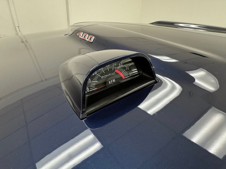 Pontiac-Firebird-1968-Aegean-Blue-Black-20