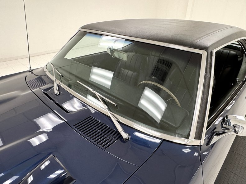 Pontiac-Firebird-1968-Aegean-Blue-Black-21