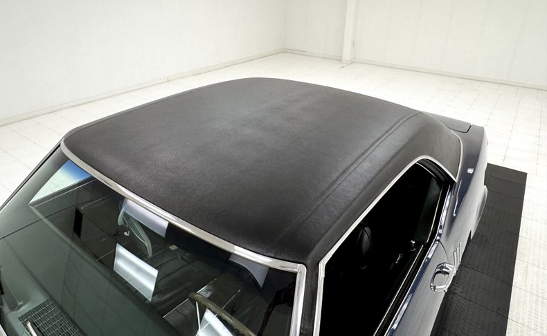 Pontiac-Firebird-1968-Aegean-Blue-Black-22