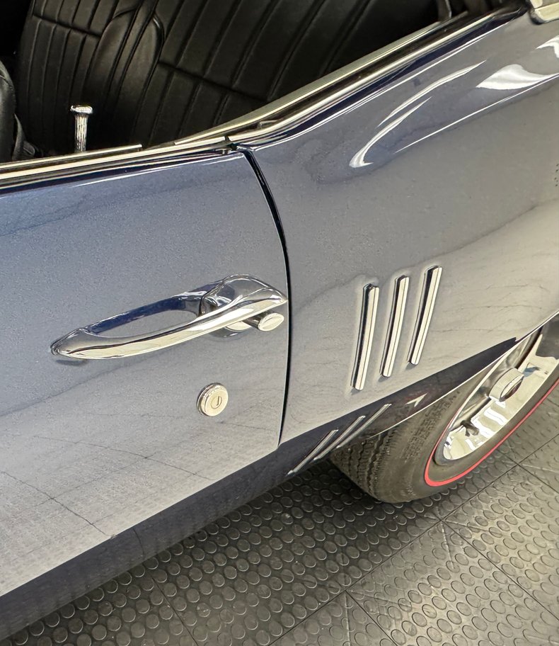 Pontiac-Firebird-1968-Aegean-Blue-Black-24