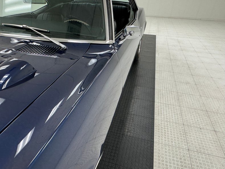 Pontiac-Firebird-1968-Aegean-Blue-Black-37