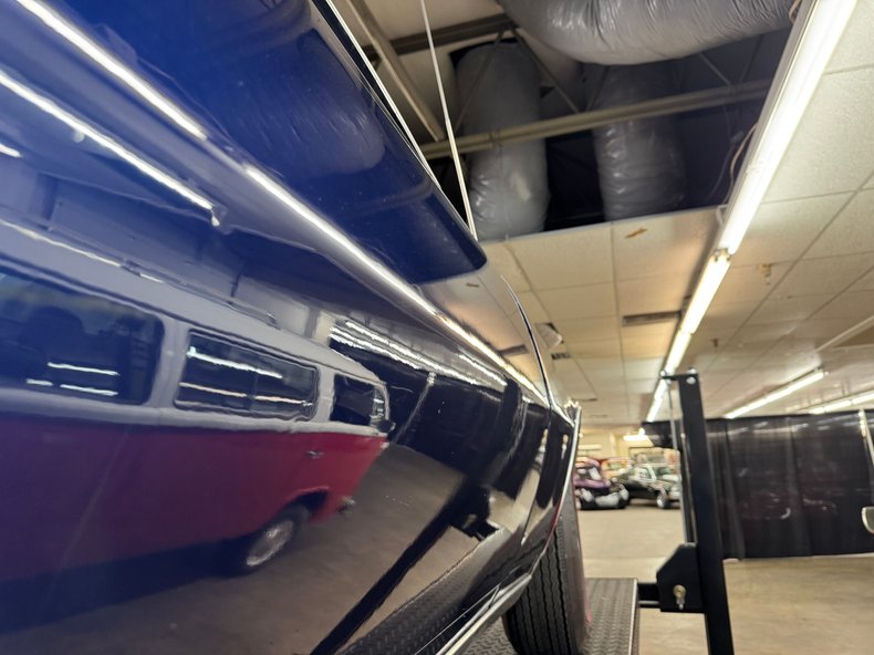 Pontiac-Firebird-1968-Aegean-Blue-Black-5