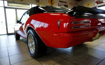 Pontiac-Firebird-1968-Classic-Car-15
