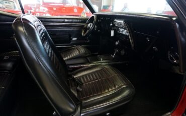 Pontiac-Firebird-1968-Classic-Car-23