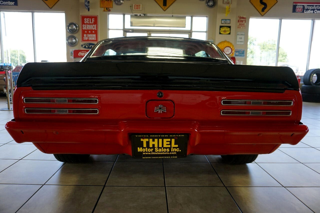 Pontiac-Firebird-1968-Classic-Car-39