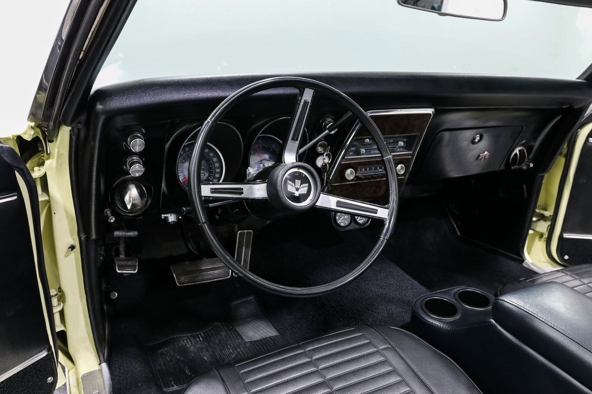 Pontiac-Firebird-1968-Convertible-18