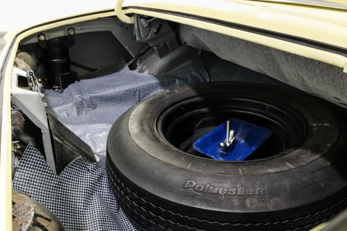 Pontiac-Firebird-1968-Convertible-29