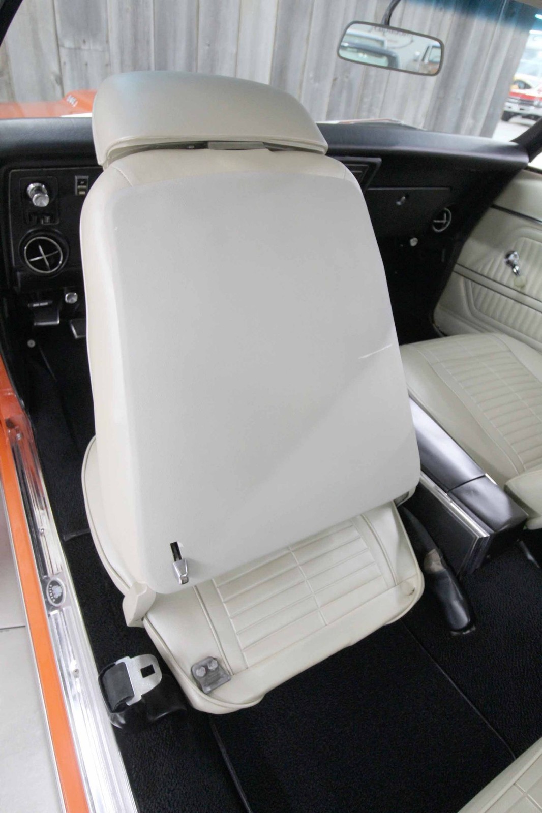 Pontiac-Firebird-1969-22