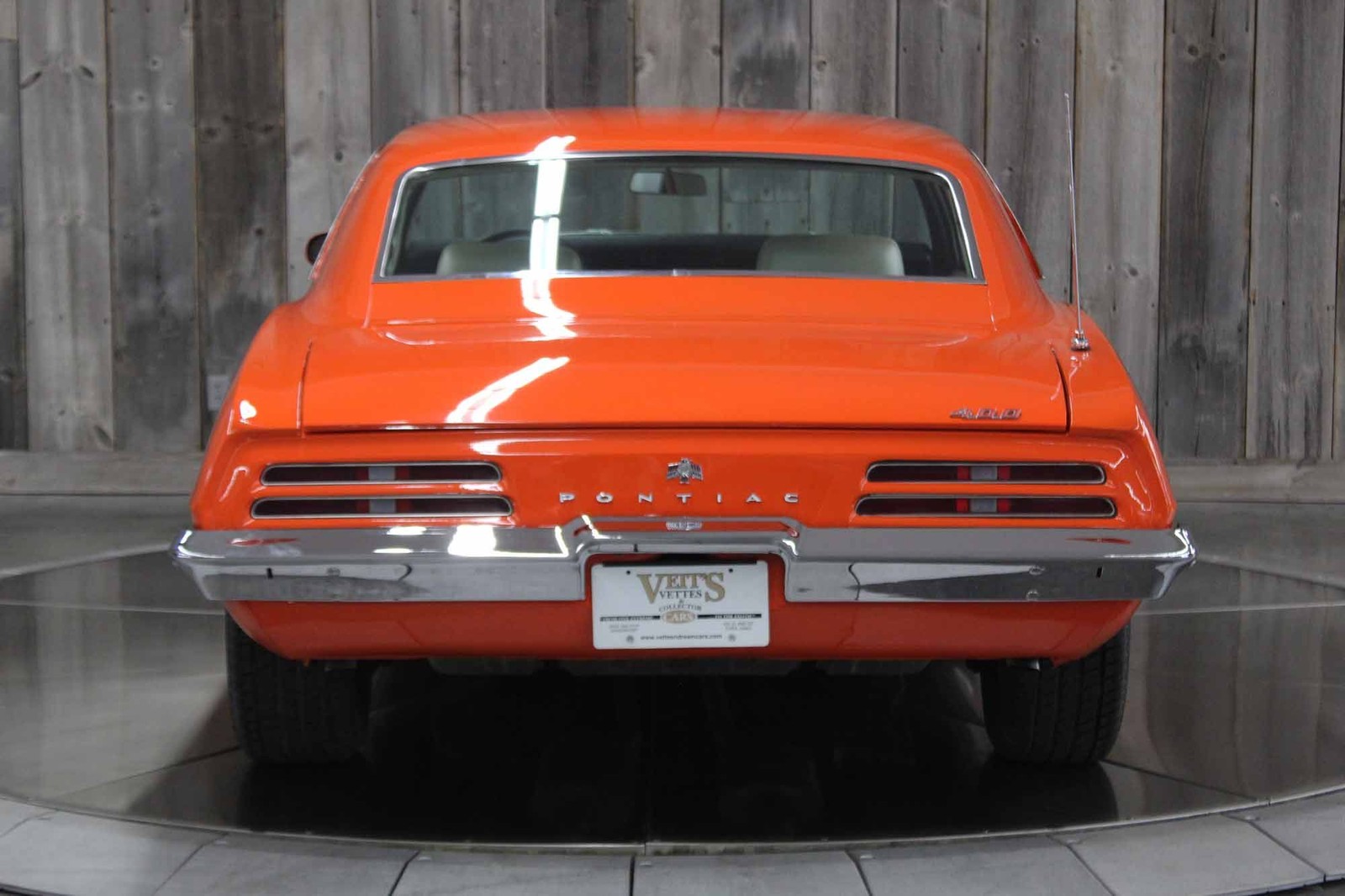 Pontiac-Firebird-1969-28