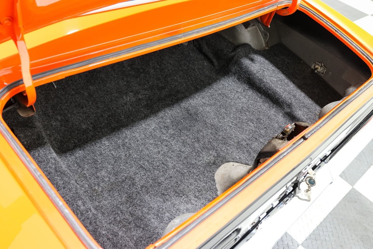 Pontiac-Firebird-1969-Coupe-15