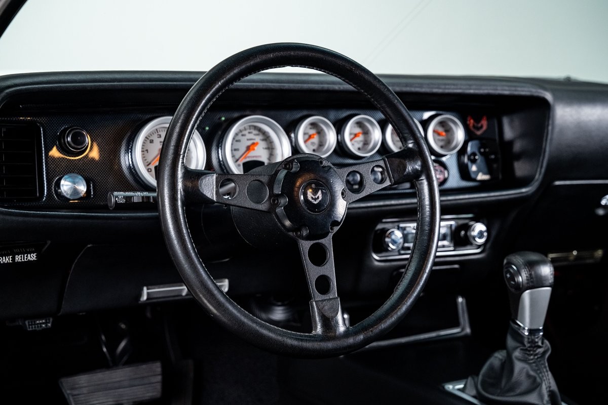 Pontiac-Firebird-1971-Coupe-3