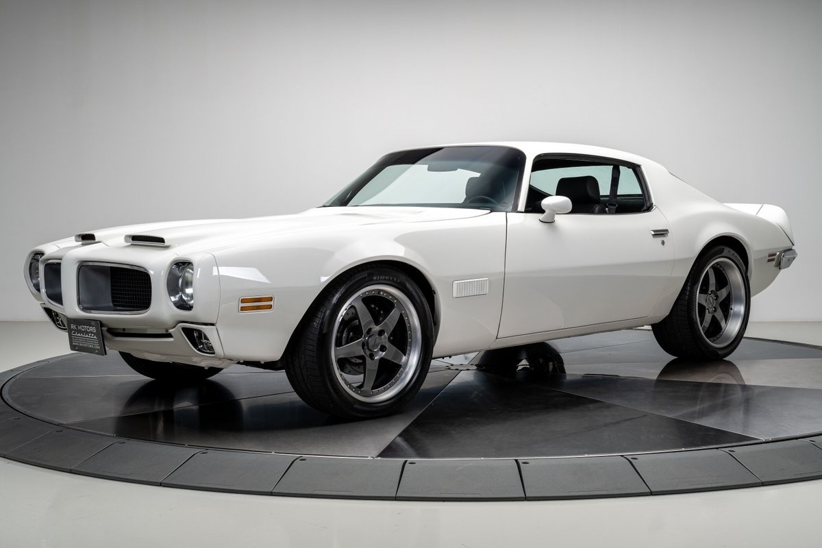 Pontiac-Firebird-1971-Coupe-5