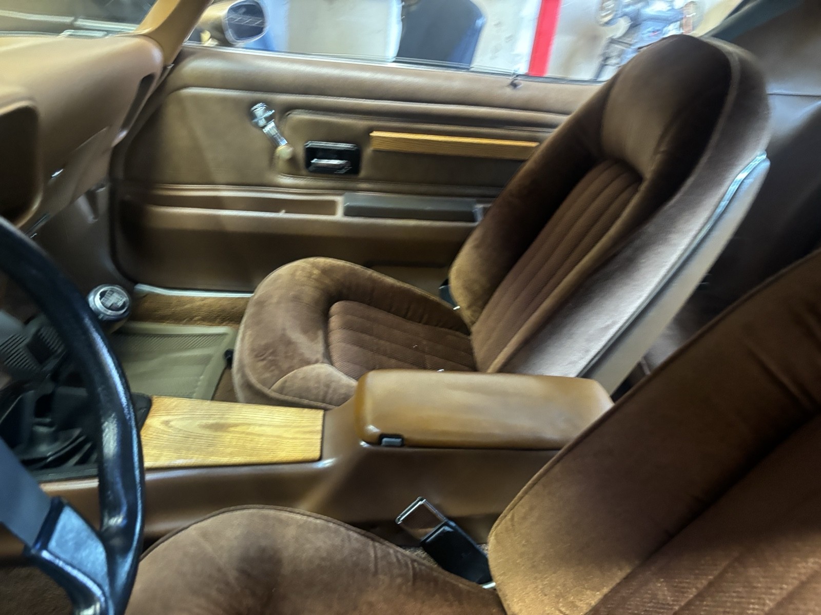 Pontiac-Firebird-1975-Sedan-14