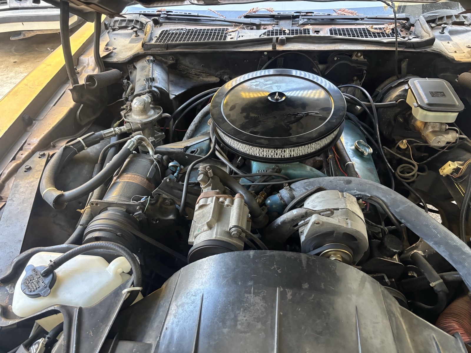 Pontiac-Firebird-1975-Sedan-18