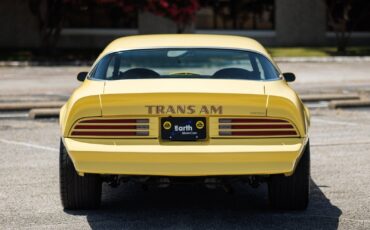 Pontiac-Firebird-1977-2D-Coupe-13