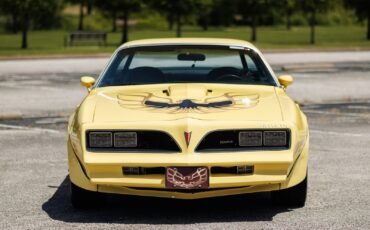 Pontiac-Firebird-1977-2D-Coupe-6