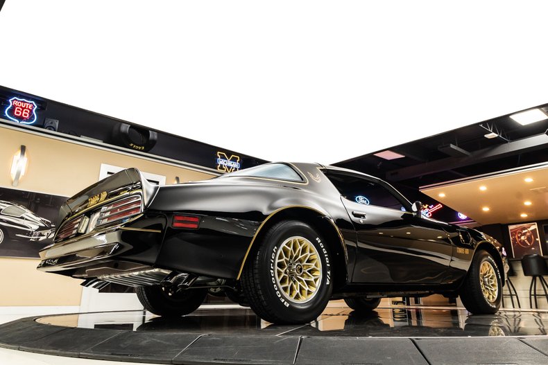 Pontiac-Firebird-1977-Black-16