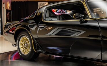 Pontiac-Firebird-1977-Black-25