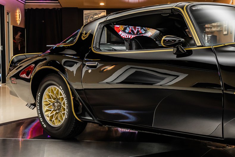 Pontiac-Firebird-1977-Black-25