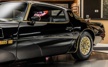 Pontiac-Firebird-1977-Black-29