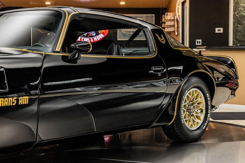 Pontiac-Firebird-1977-Black-29